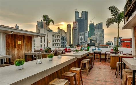 comedy bar in makati|Top 10 Best Bars Near Makati, Metro Manila .